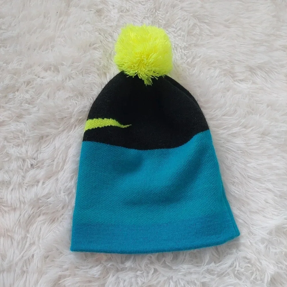 Nike Knit Winter  Beanie Youth Boy One Size Blue Lime‎ Green